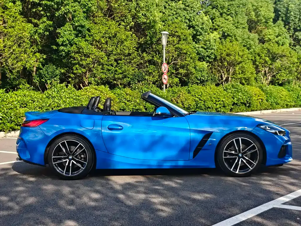 BMW Z4 — фото 7