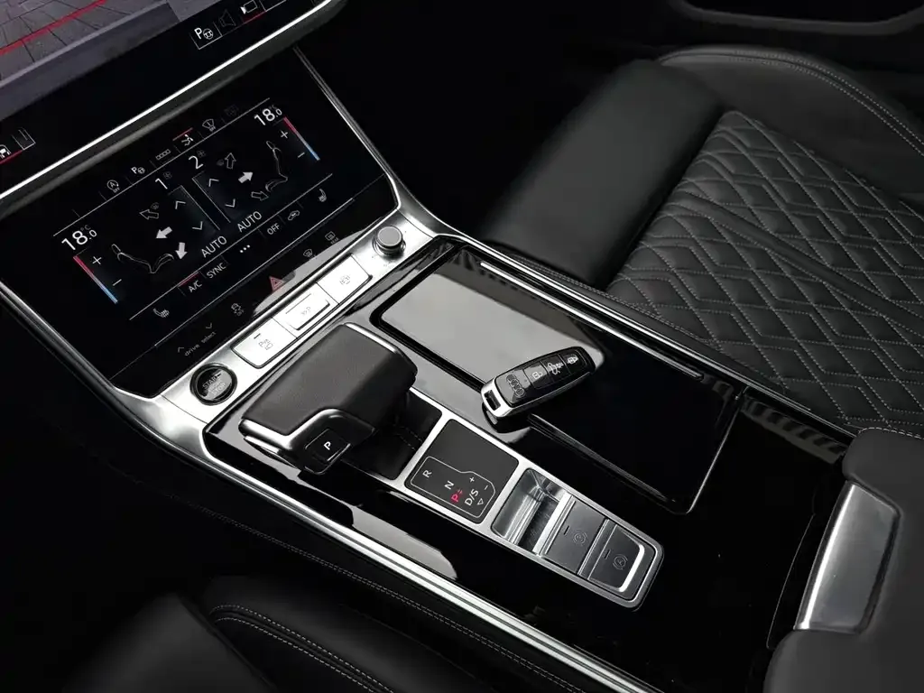 Audi A7 — фото 7