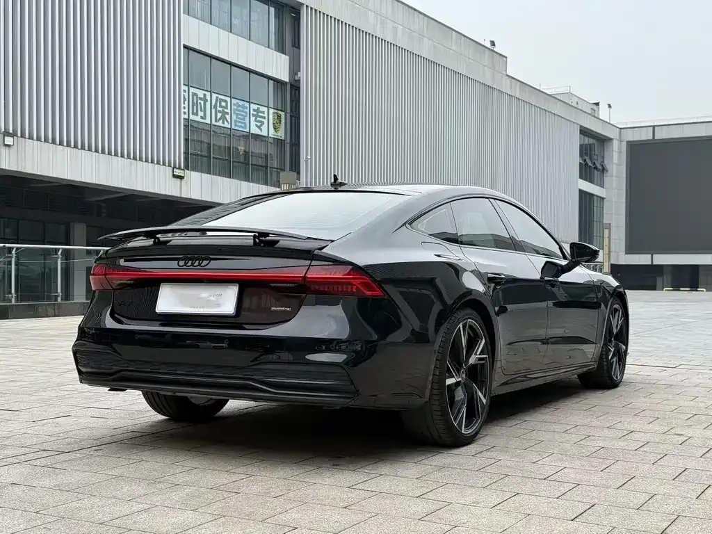 Audi A7 — фото 3