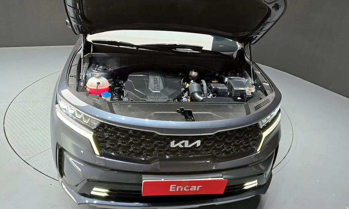 Kia Sorento — фото 7