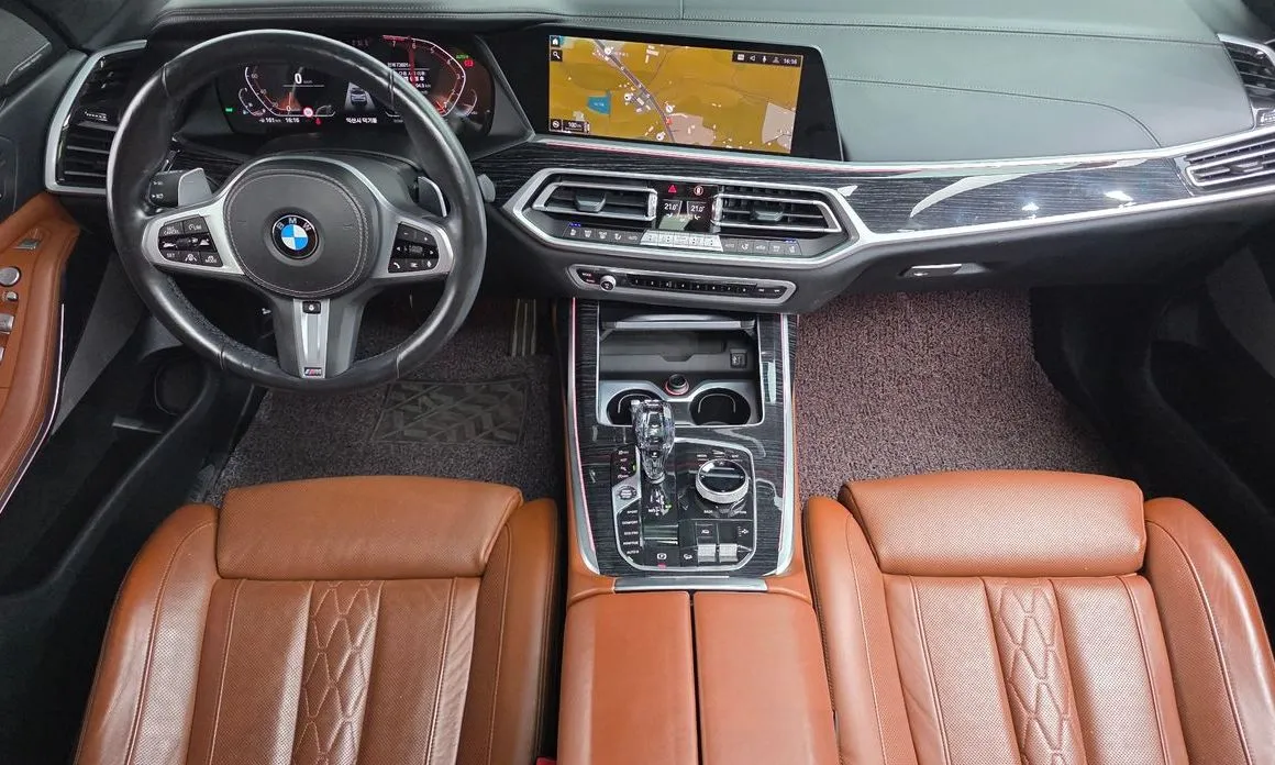 BMW X7 — фото 10