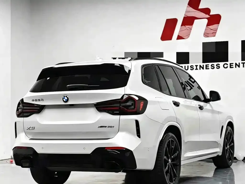 BMW X3 — фото 8
