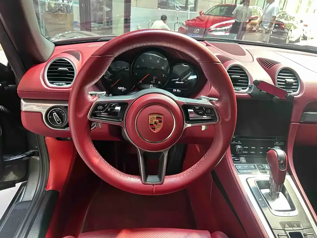 Porsche 718 — фото 10