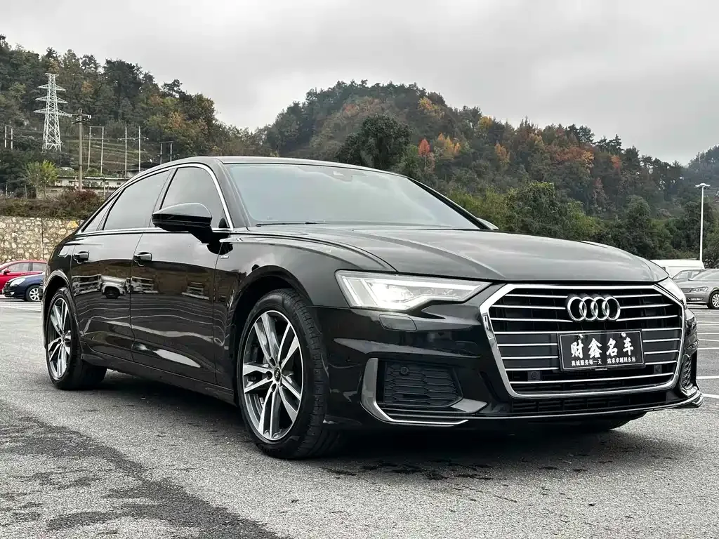 Audi A6L — фото 10