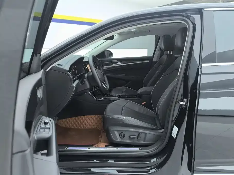 Volkswagen 帕萨特插电混动 — фото 9