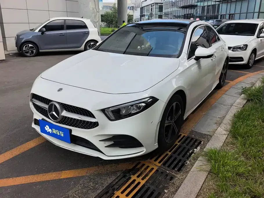 Mercedes-Benz A-Class — фото 1
