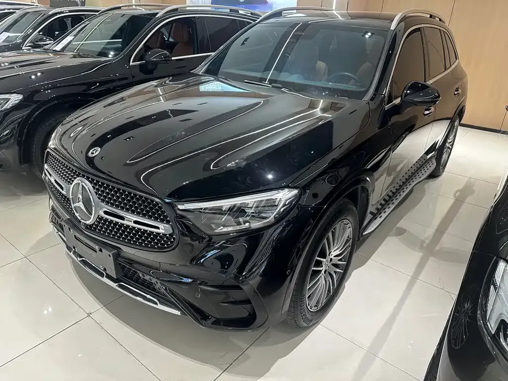 Mercedes-Benz GLC — фото 1