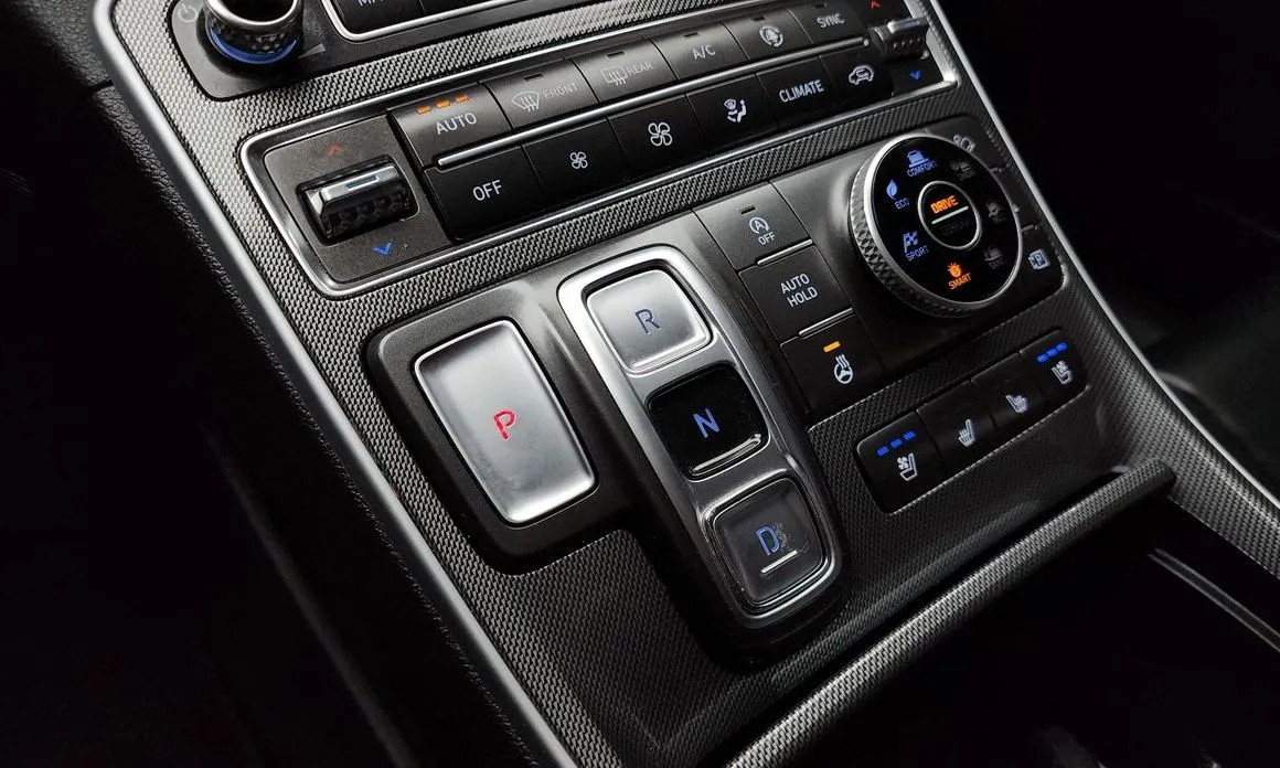 Hyundai Santafe — фото 9