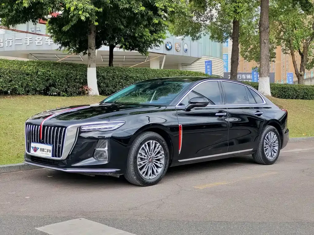 Hongqi H5 — фото 1