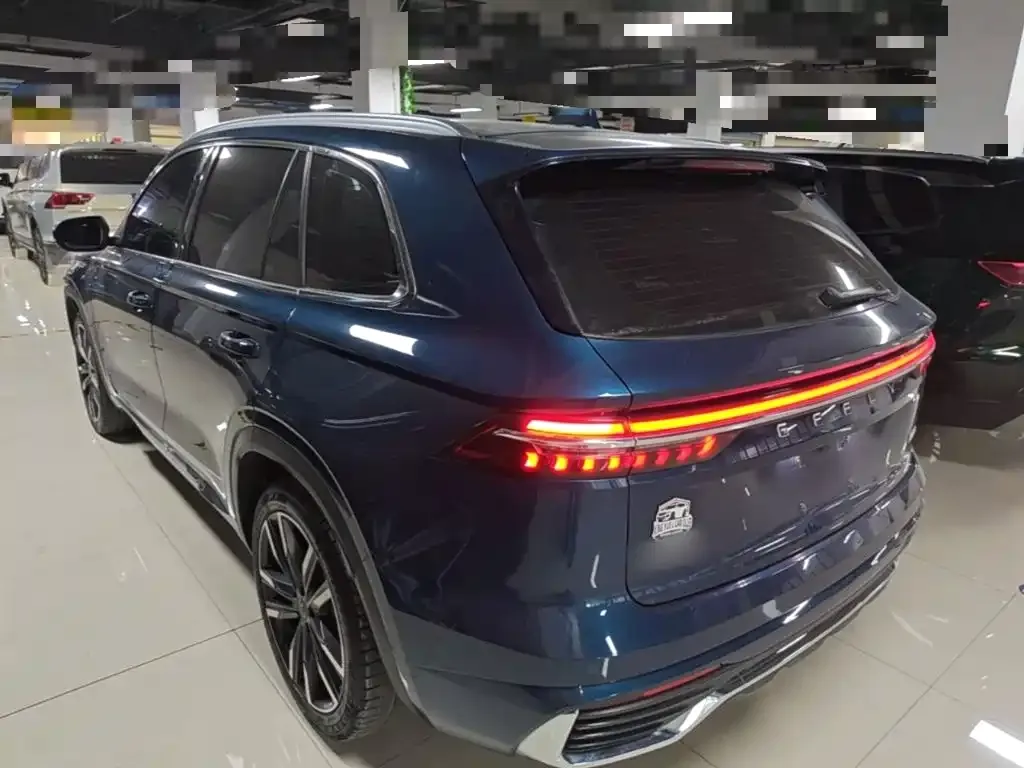 Geely Xingyue L — фото 10