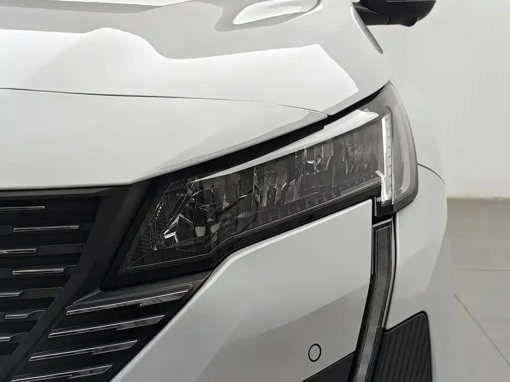 Peugeot 408 — фото 4