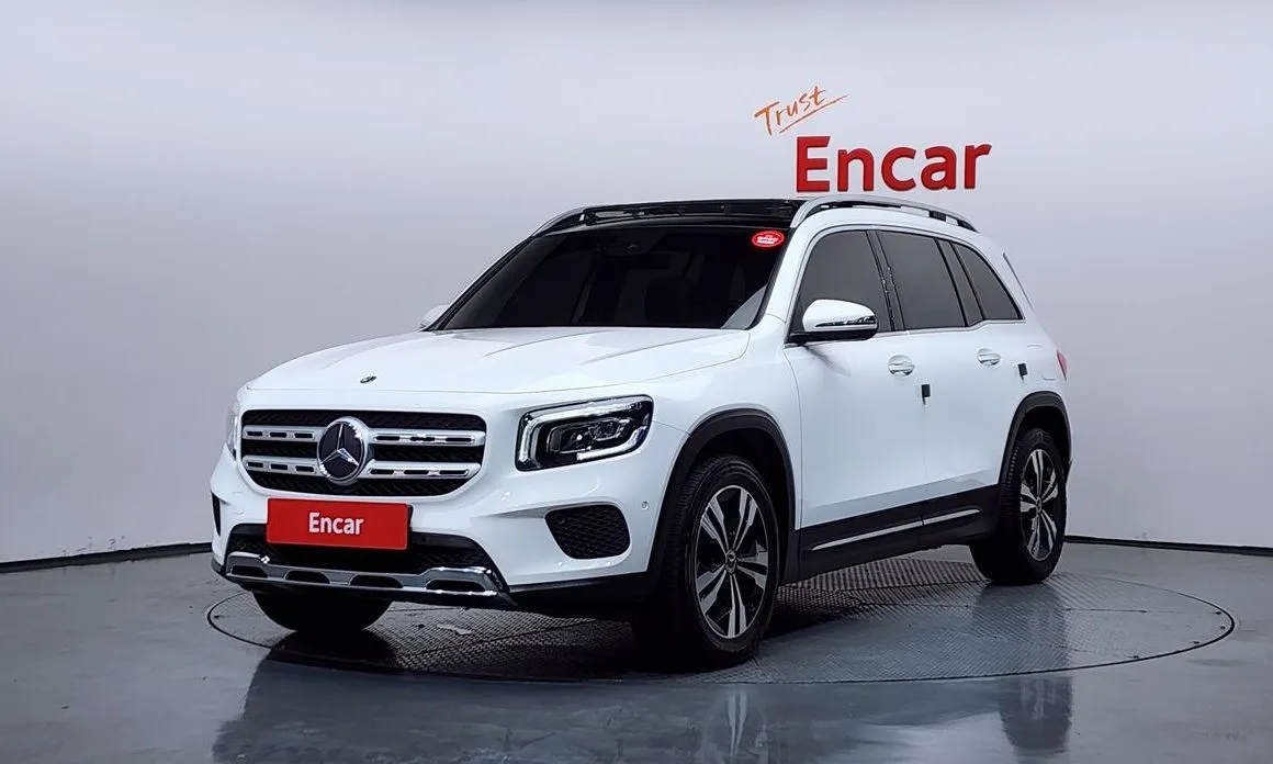 Mercedes-Benz GLB-Class — фото 1