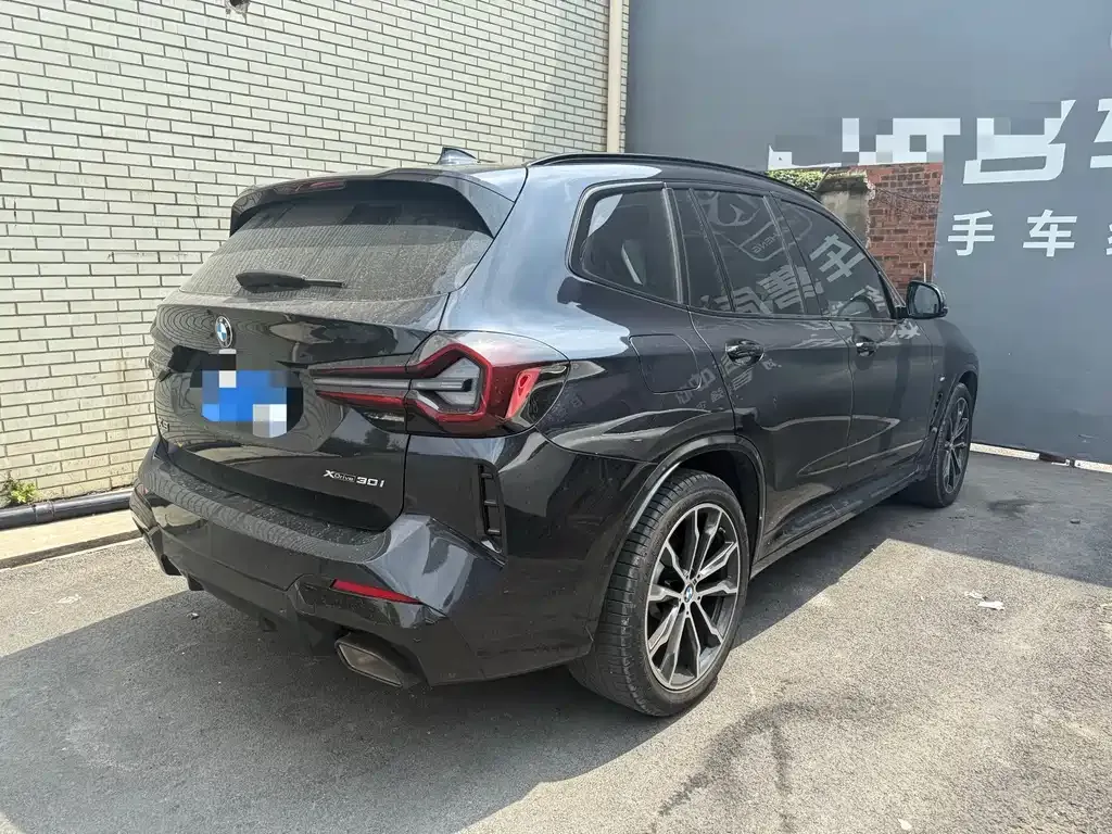 BMW X3 — фото 9