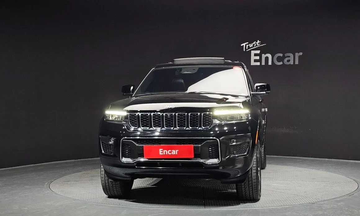 Jeep Cherokee — фото 4
