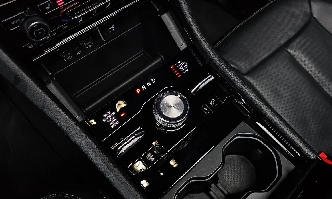 Jeep Cherokee — фото 9