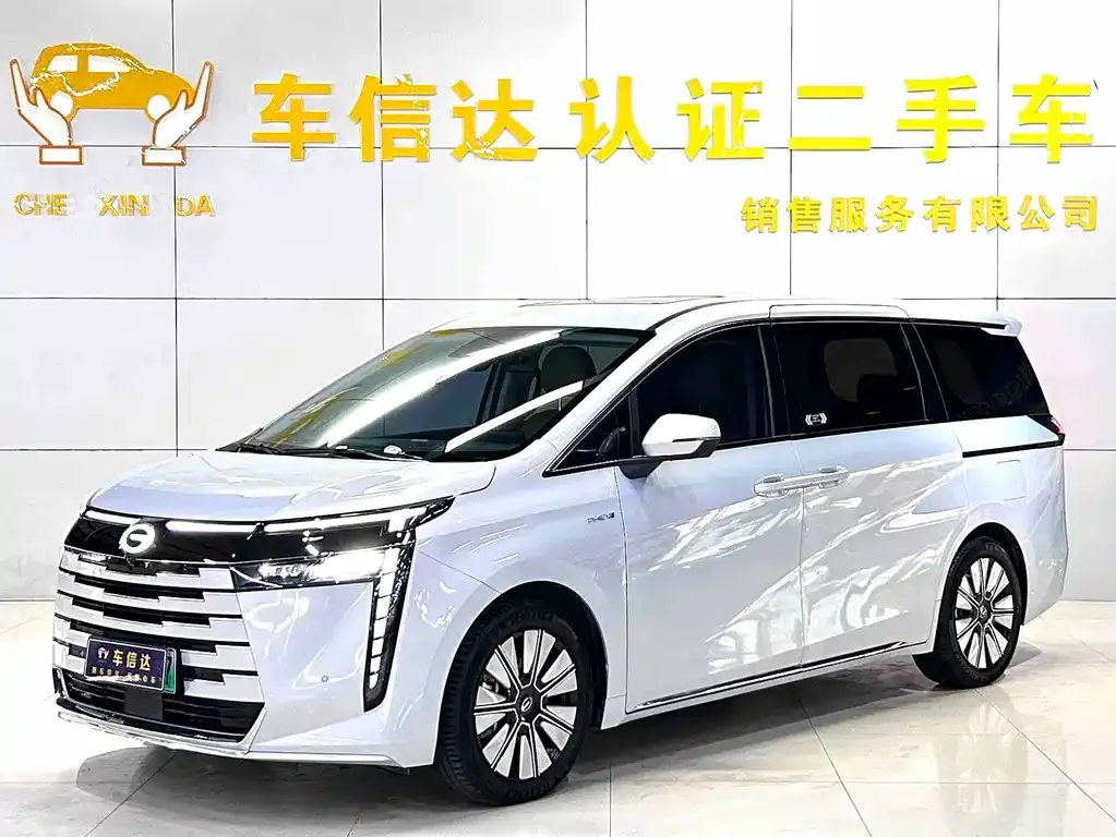 GAC Motor 传祺E8 PHEV — фото 1