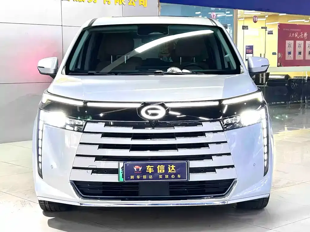 GAC Motor 传祺E8 PHEV — фото 2