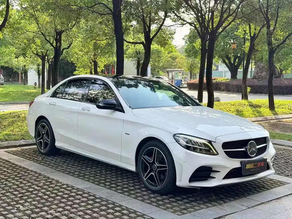 Mercedes-Benz C-Class — фото 10