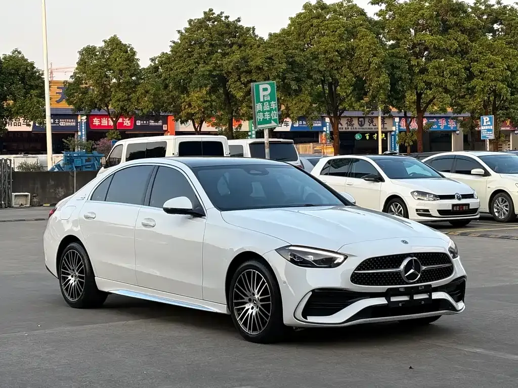 Mercedes-Benz C-Class — фото 10
