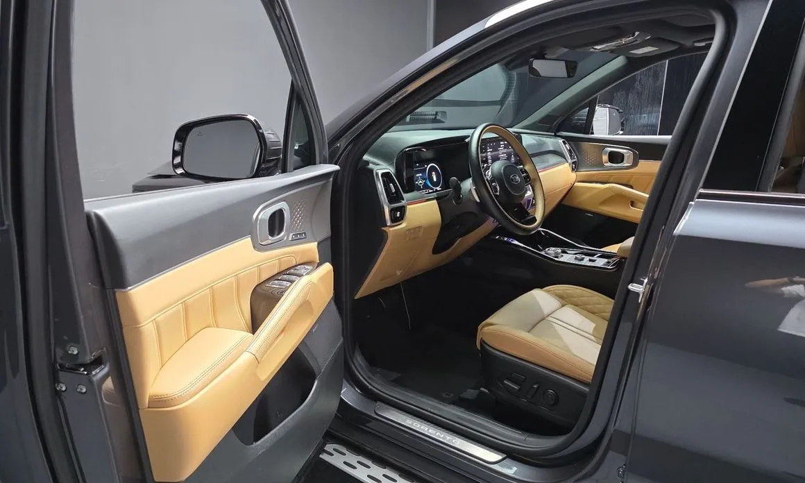 Kia Sorento — фото 5