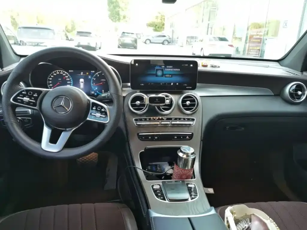Mercedes-Benz GLC — фото 10