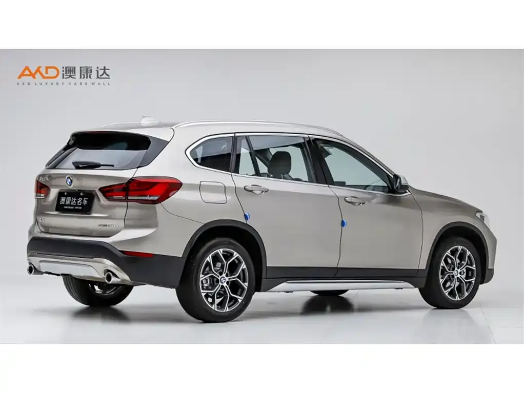 BMW X1 — фото 10