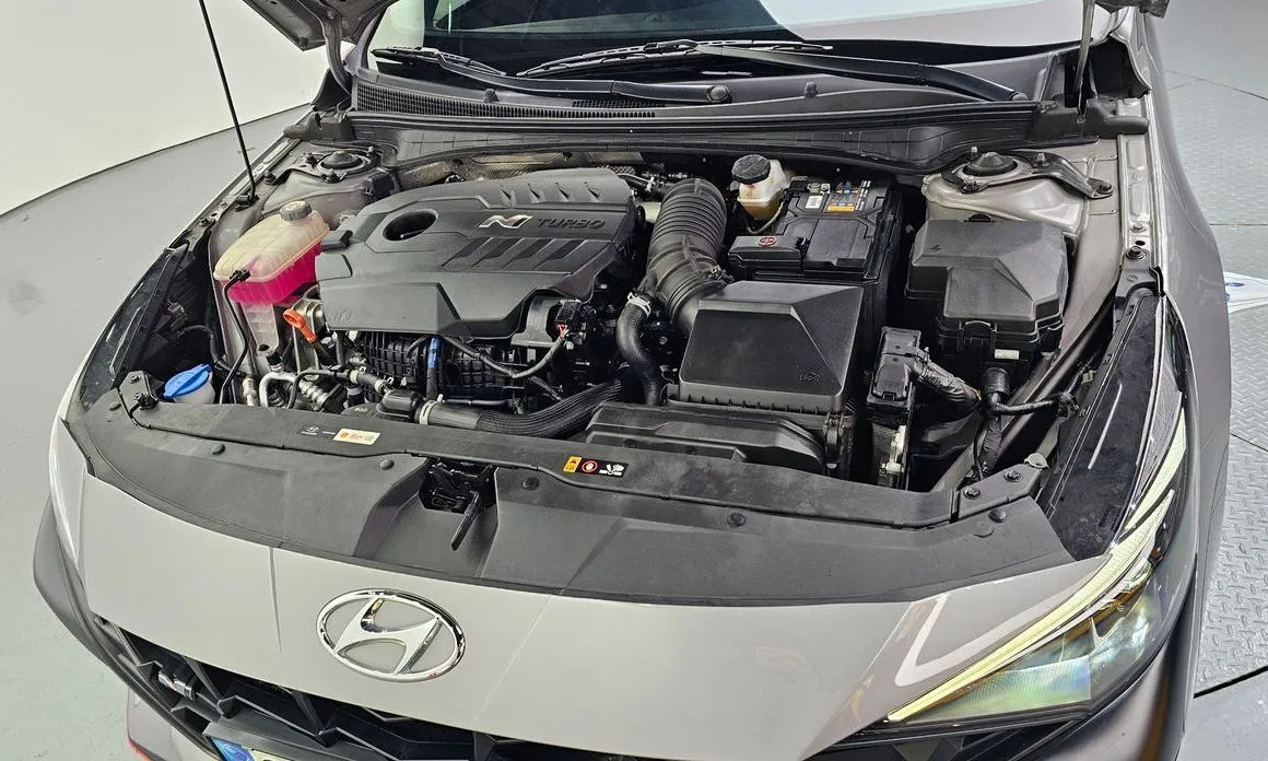 Hyundai AVANTE — фото 9