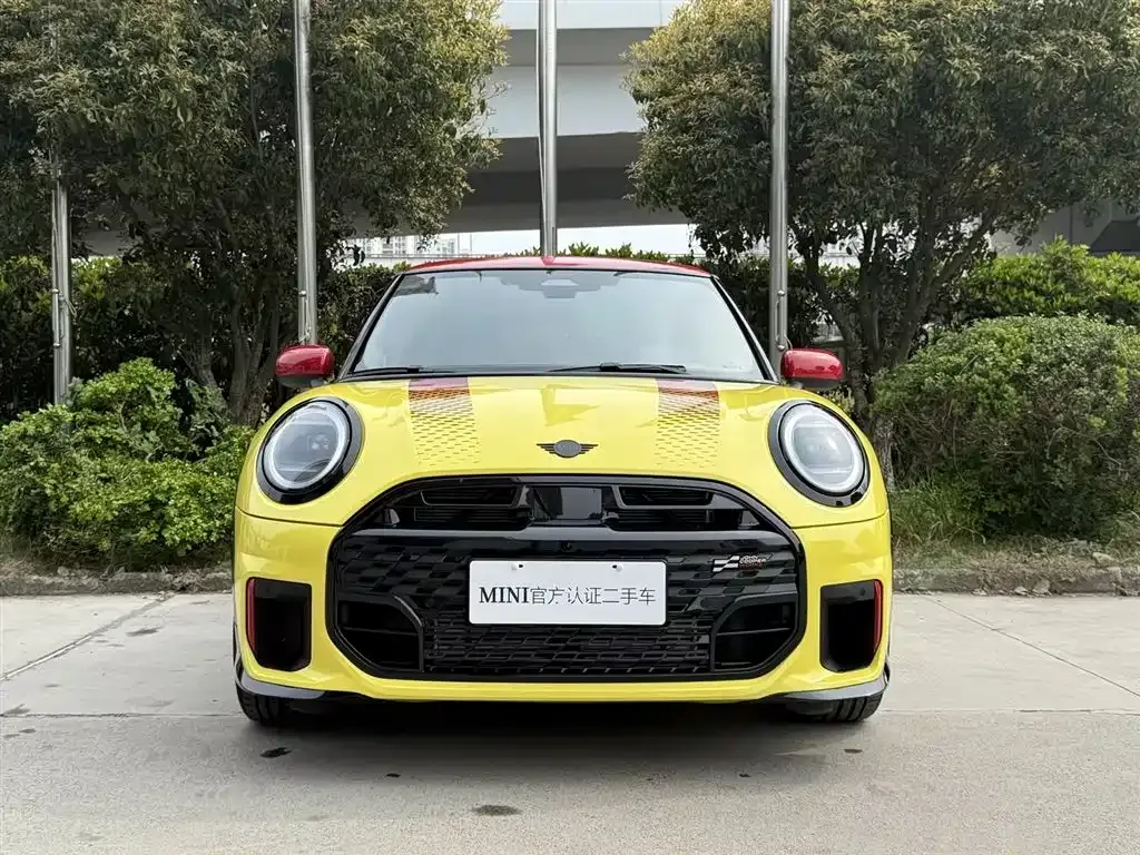 MINI JCW (John Cooper Works) — фото 8
