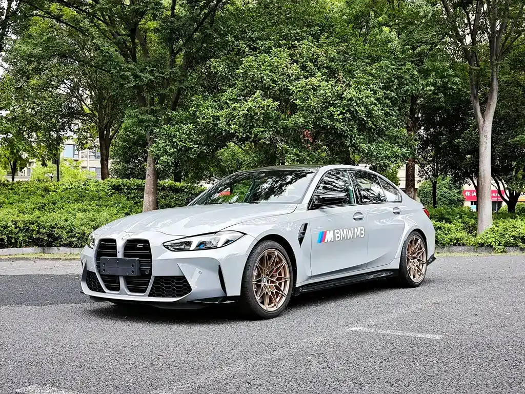 BMW M3 — фото 1