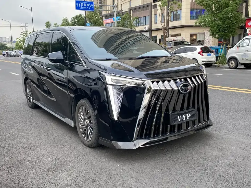 GAC Motor Trumpchi M8 — фото 8