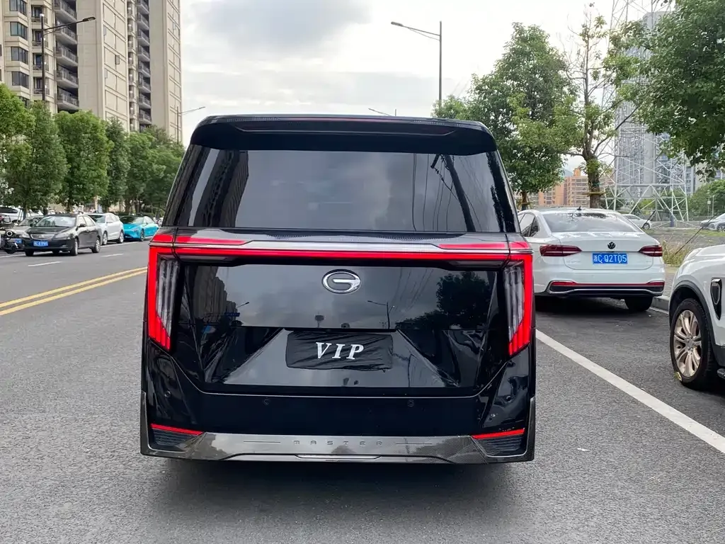 GAC Motor Trumpchi M8 — фото 10