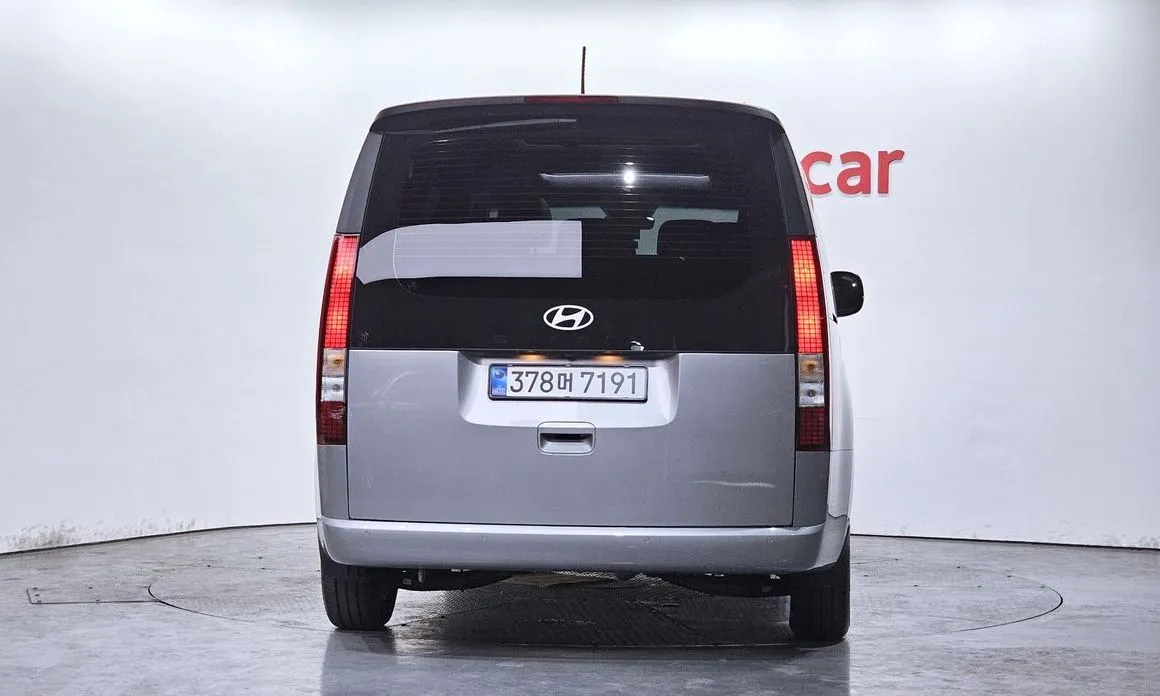 Hyundai Staria — фото 4