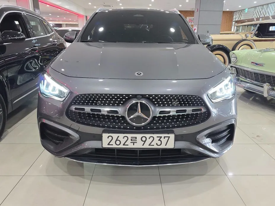 Mercedes-Benz GLA-Class — фото 8