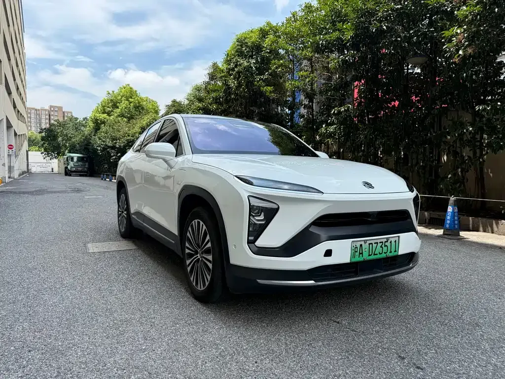 NIO EC6 — фото 8