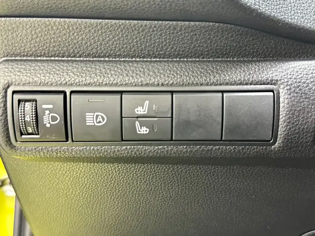 Toyota Levin — фото 10