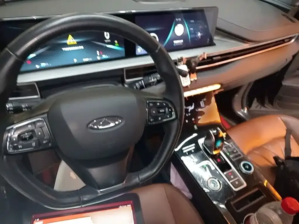Chery Tiggo 8 PLUS Kunpeng e+ — фото 8