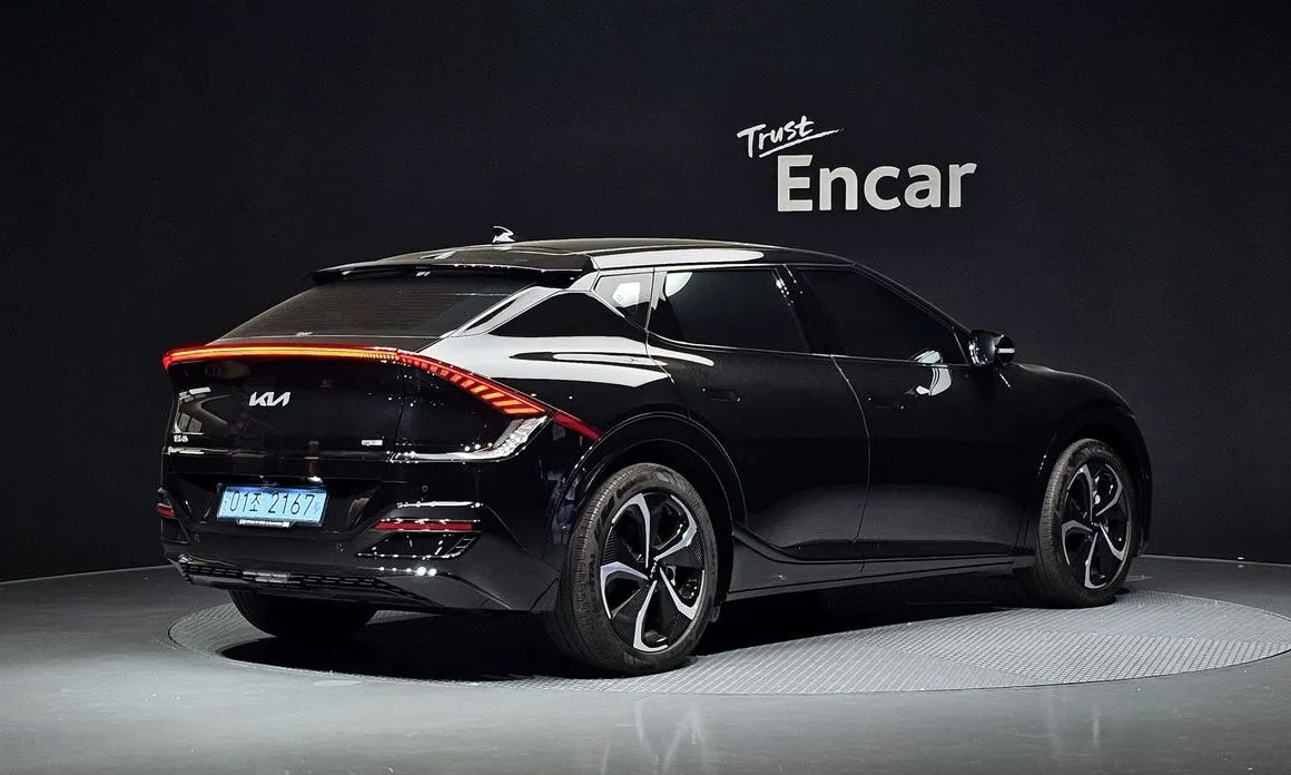 Kia EV6 — фото 3