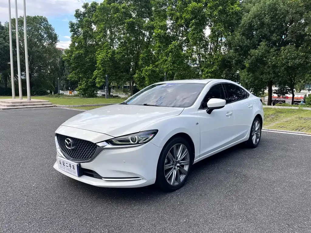 Mazda Atenza — фото 1