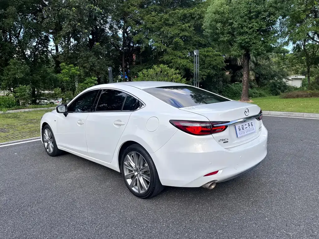 Mazda Atenza — фото 10