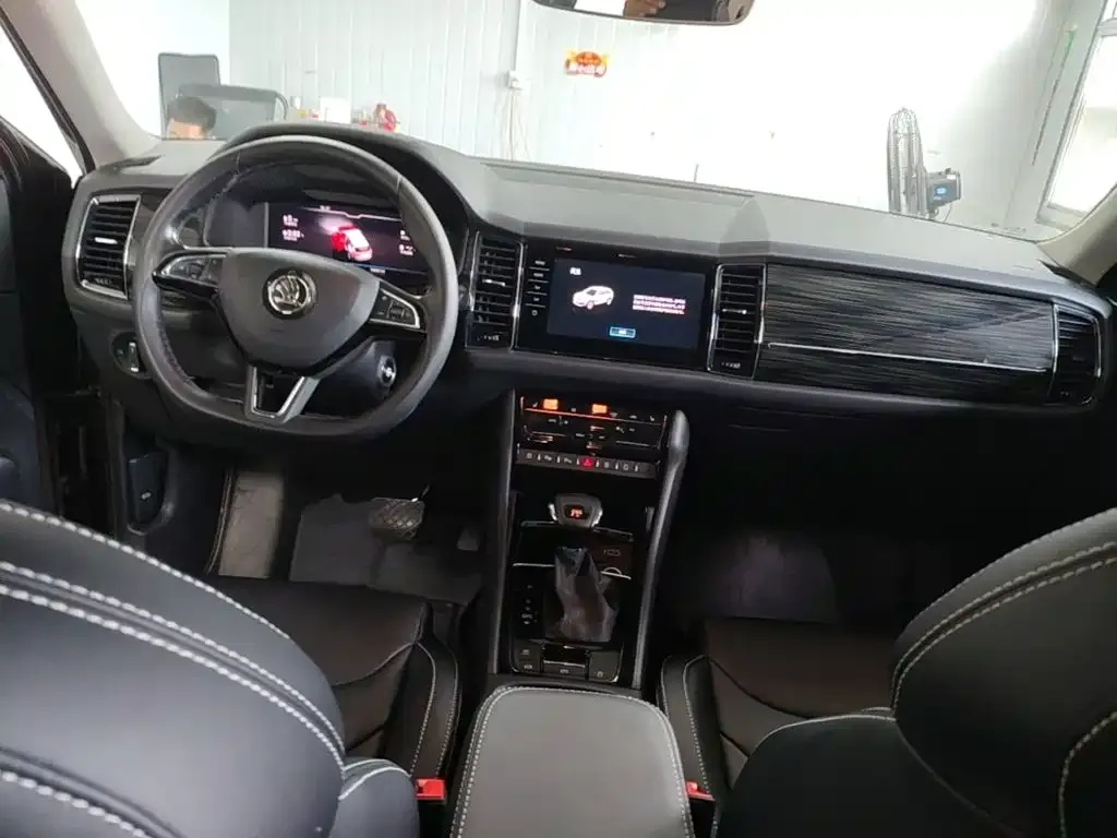 Skoda Kodiaq — фото 4