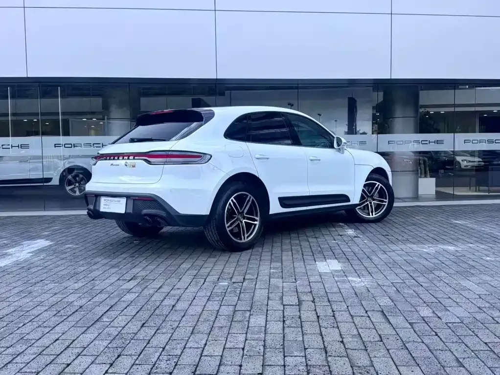 Porsche Macan — фото 9