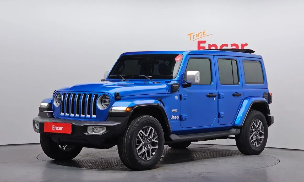 Jeep Wrangler — фото 1