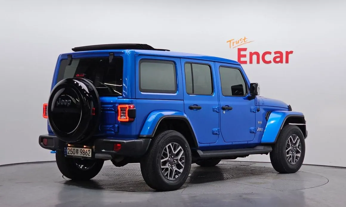 Jeep Wrangler — фото 3