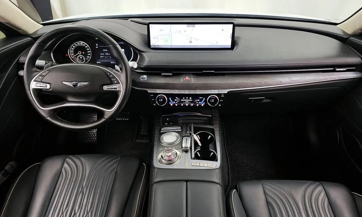Genesis G80 — фото 9