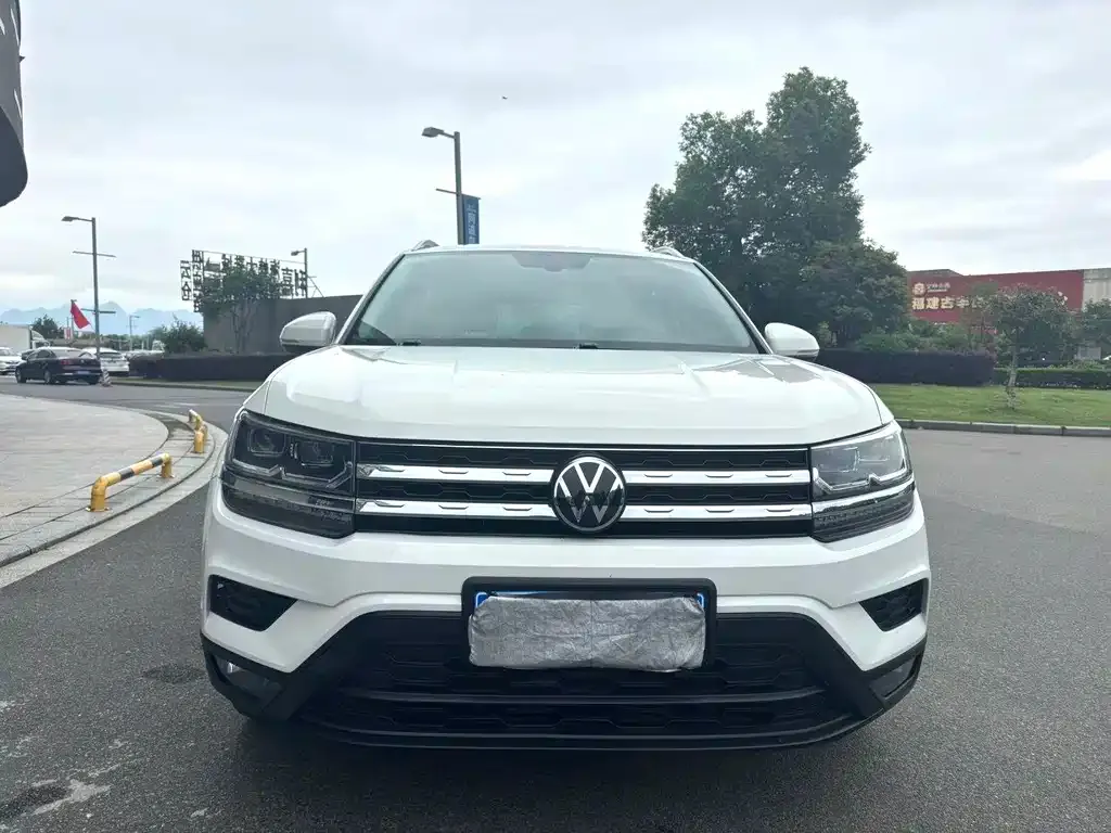 Volkswagen Tharu — фото 6