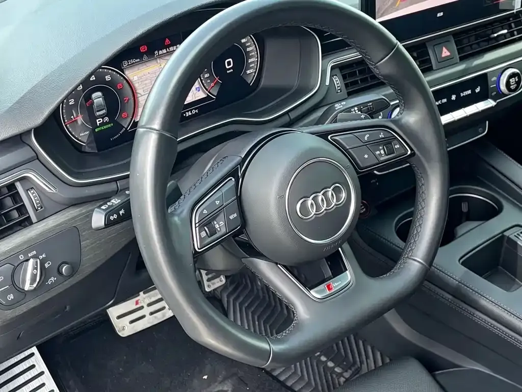 Audi A4L — фото 3