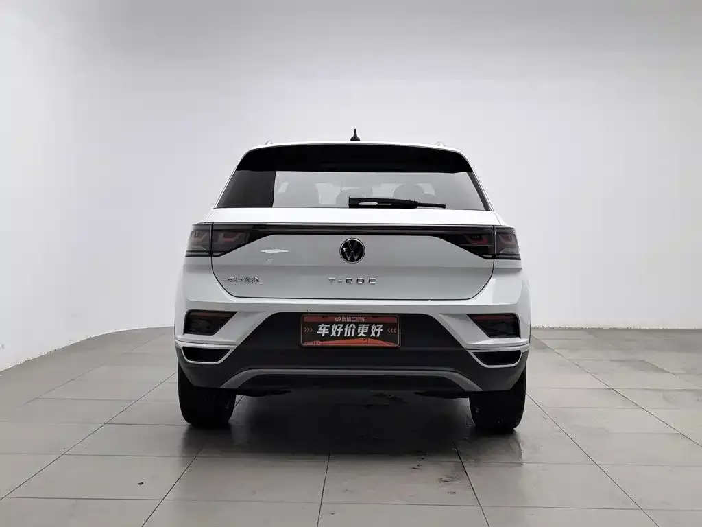 Volkswagen T-Roc — фото 2