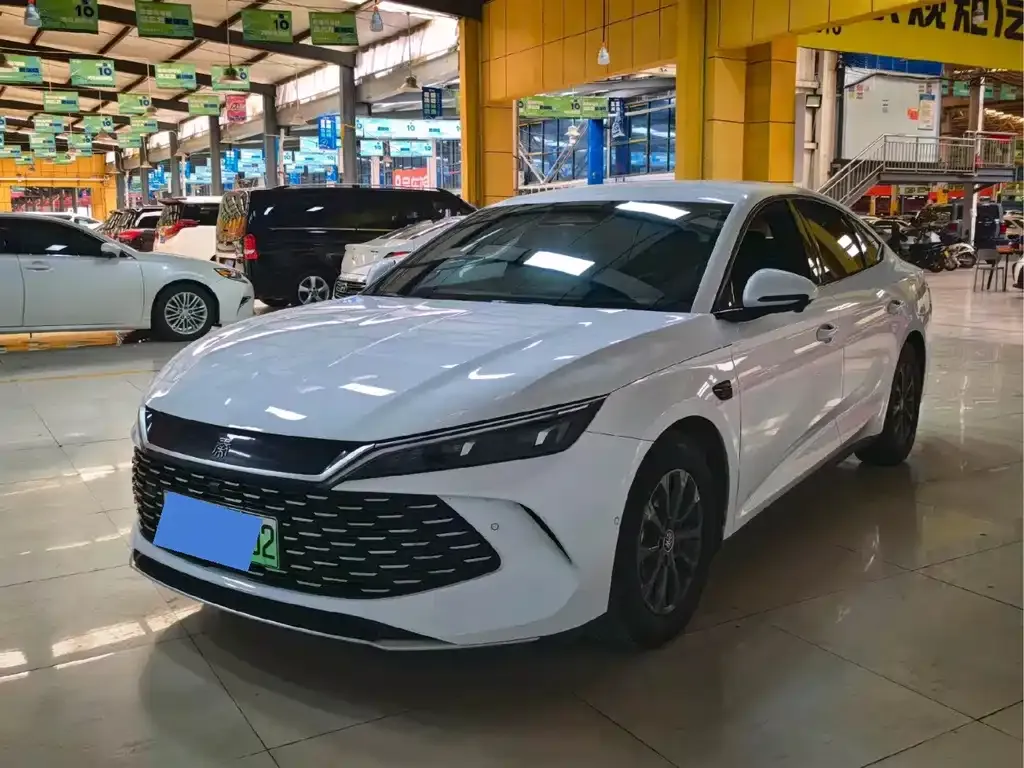 BYD Qin L — фото 1