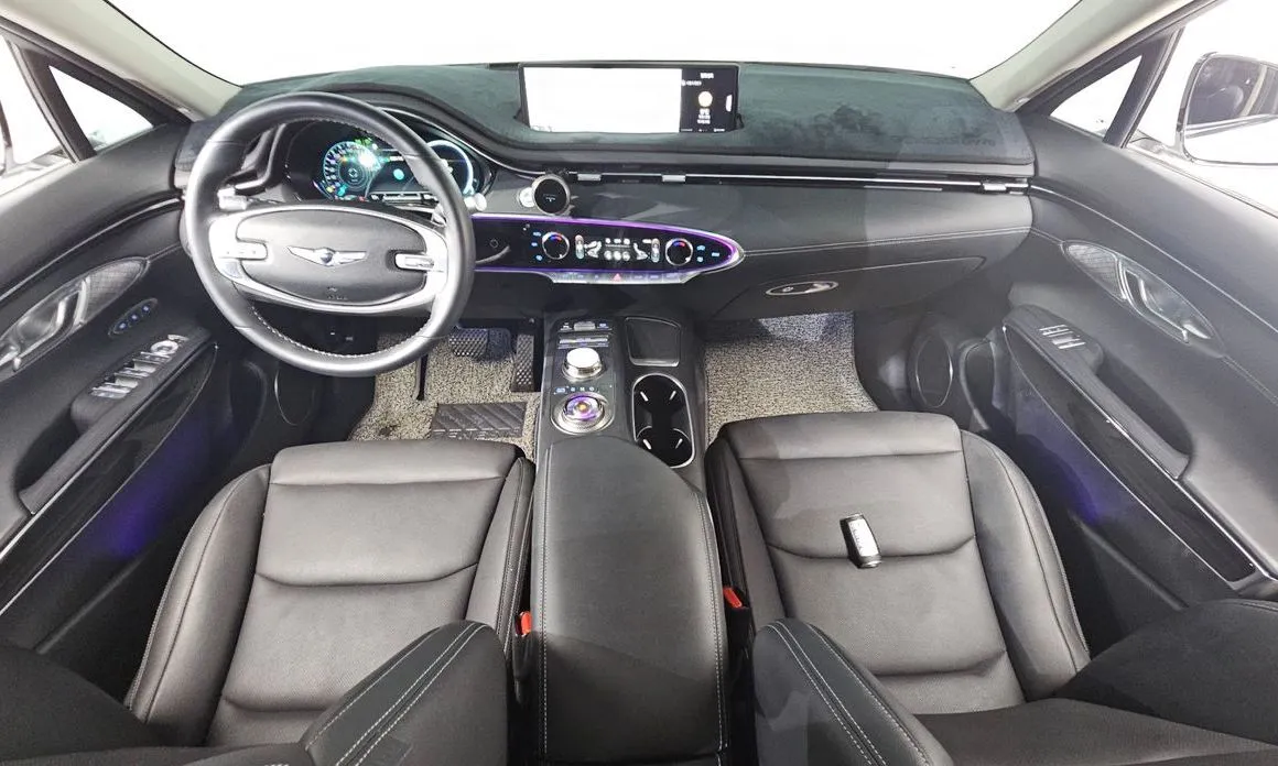 Genesis GV70 — фото 10