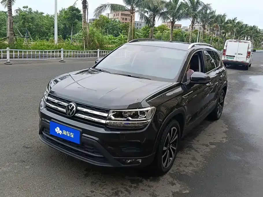 Volkswagen Tharu — фото 1